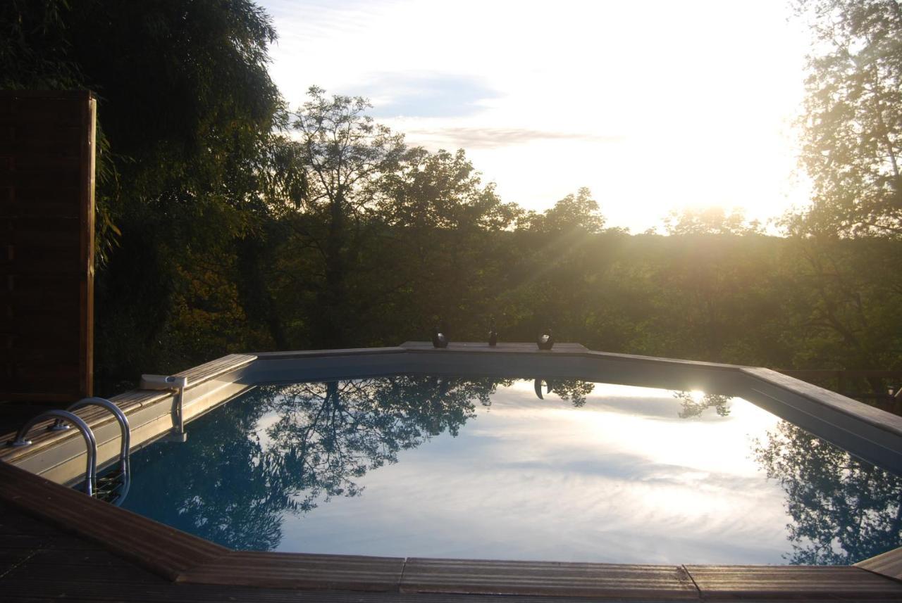 Au Son De L Angelus Bed & Breakfast Moncrabeau Dış mekan fotoğraf