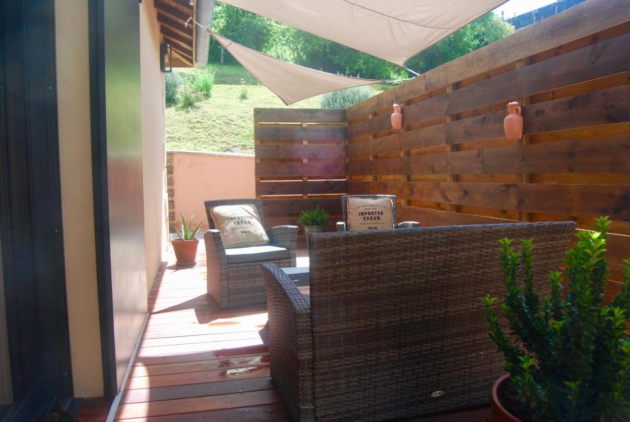 Au Son De L Angelus Bed & Breakfast Moncrabeau Dış mekan fotoğraf