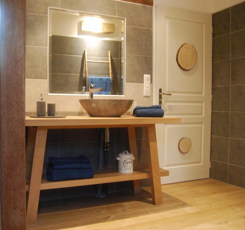 Au Son De L Angelus Bed & Breakfast Moncrabeau Dış mekan fotoğraf